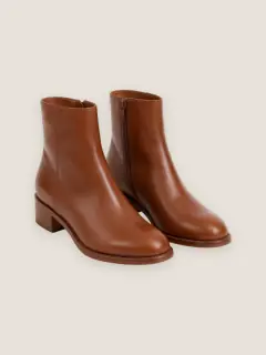 Cognacfarbene Lederstiefeletten